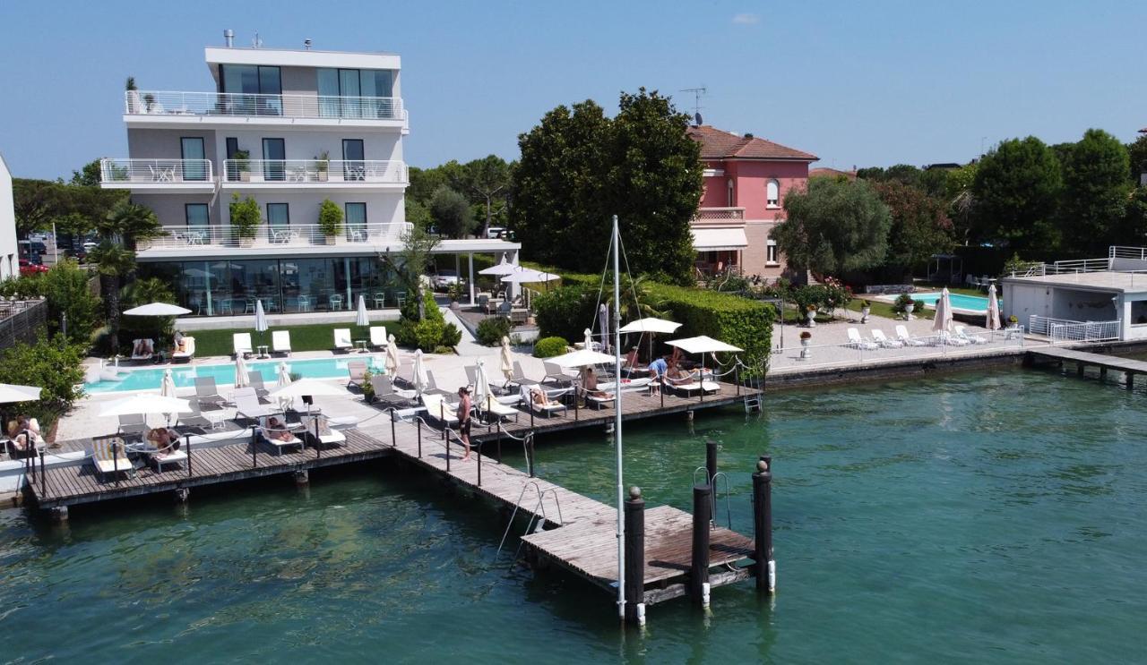 Aqva Boutique Hotel (Adults Only) Sirmione Exterior photo